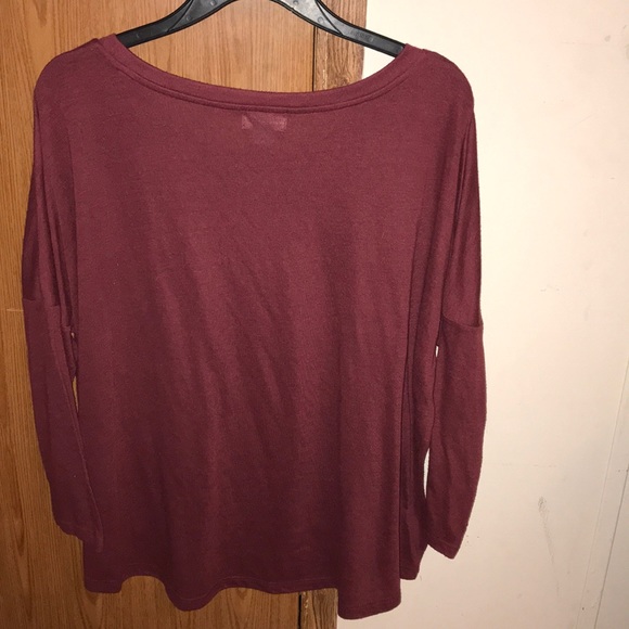 Old navy long sleeve - Picture 2 of 3